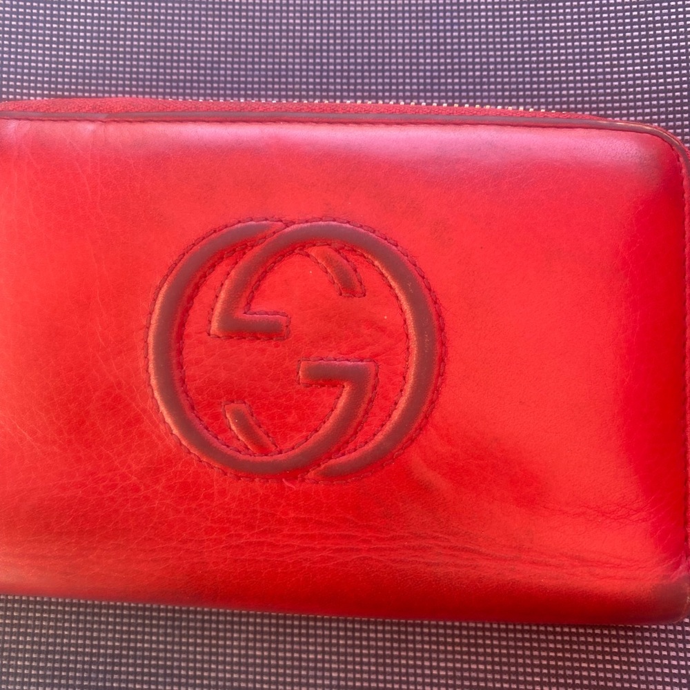 Gucci Soho leather wallet! - Picture 2 of 8
